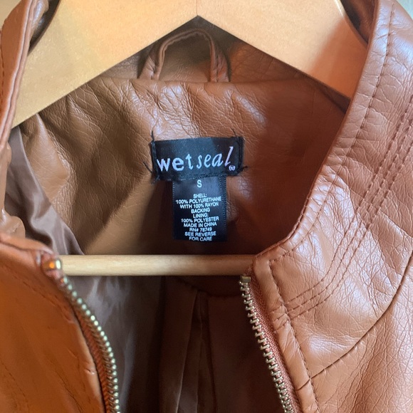 Faux leather jacket - Picture 2 of 2